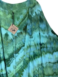 Image 3 of 2X PLUS Long Woven Kimono in Verdant Watercolor Ice Dye