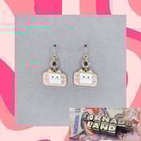 Portable Kitt-eo Game Earrings