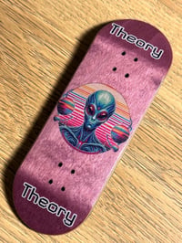 Image 1 of Simulation 33.3mm (Retro Alien)