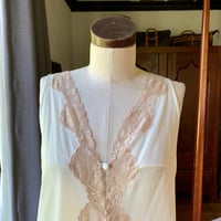 Image 2 of Emilio Pucci Formfit Rogers Bridal Nightgown Medium