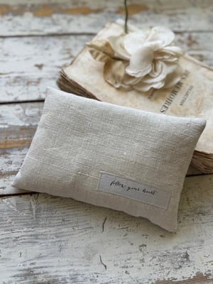 Image of Lavender pillow Chateau