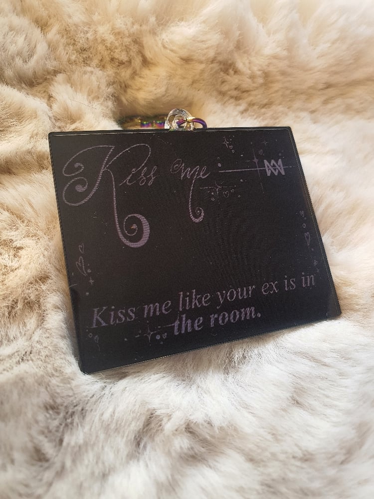 Kiss Me keychain (Martinus)