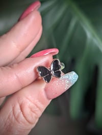 Image 11 of Contrast Glam Collection 