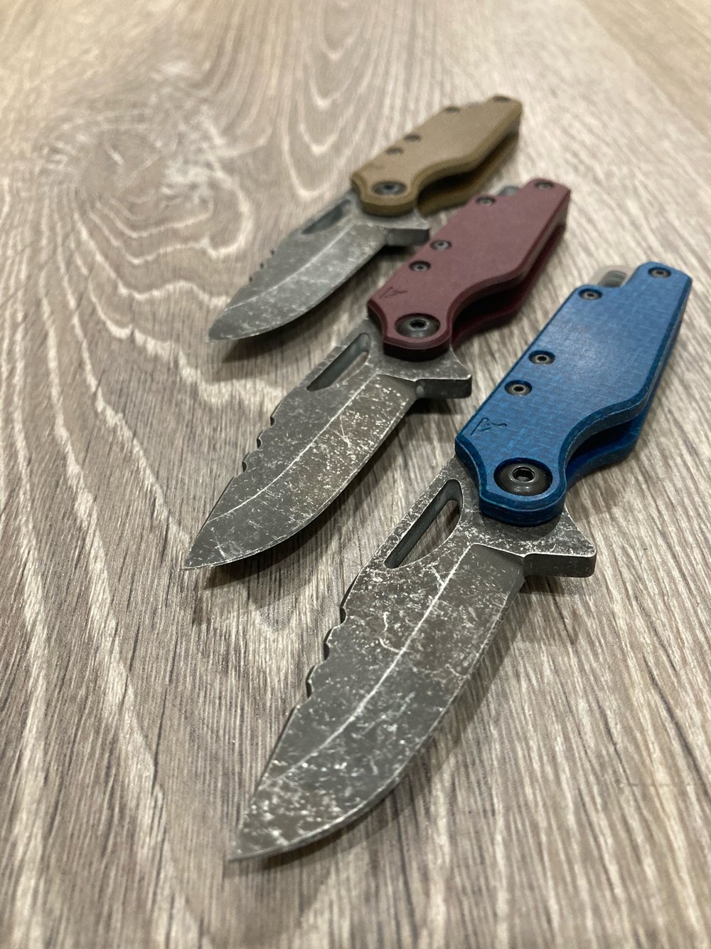 Peyton Friction Folder