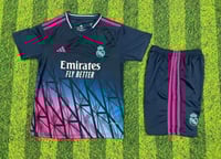Real Madrid Kit
