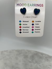 Image 4 of HEART MOOD COLOR CHANGE EARRING 