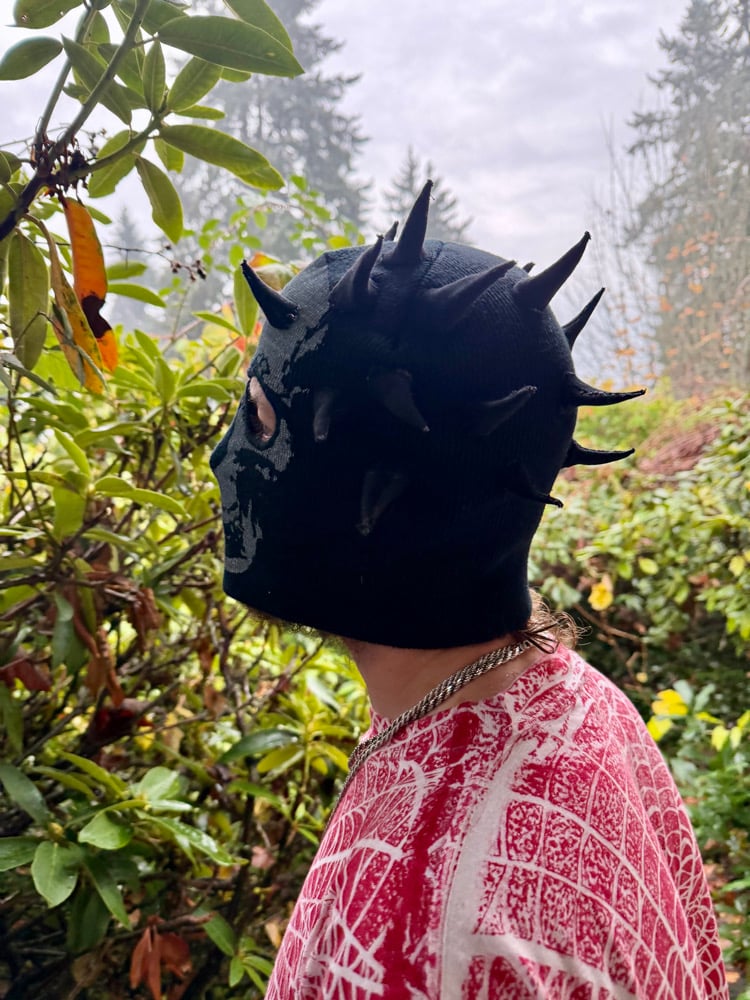 Spiked Grave Eater Mask