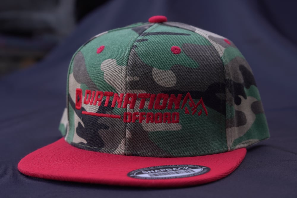 Hat-Banner Logo Camo/Red