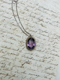 Image 4 of Superbe pendentif en argent massif, améthyste en filigrane d’argent plaqué or , XIXème siècle