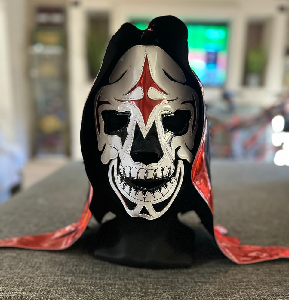Image of La Parka Chuy Luchador - PRO Mask
