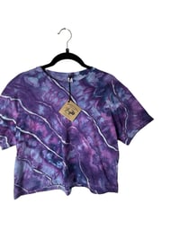 Image 4 of M Crop Tee in Purple Haze Geode Ice Dye