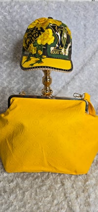 Image 1 of 12 Yellow large kiss lock w/ hat