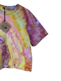 Image 3 of XS Crop Tee in Sunrise Agate Ice Dye