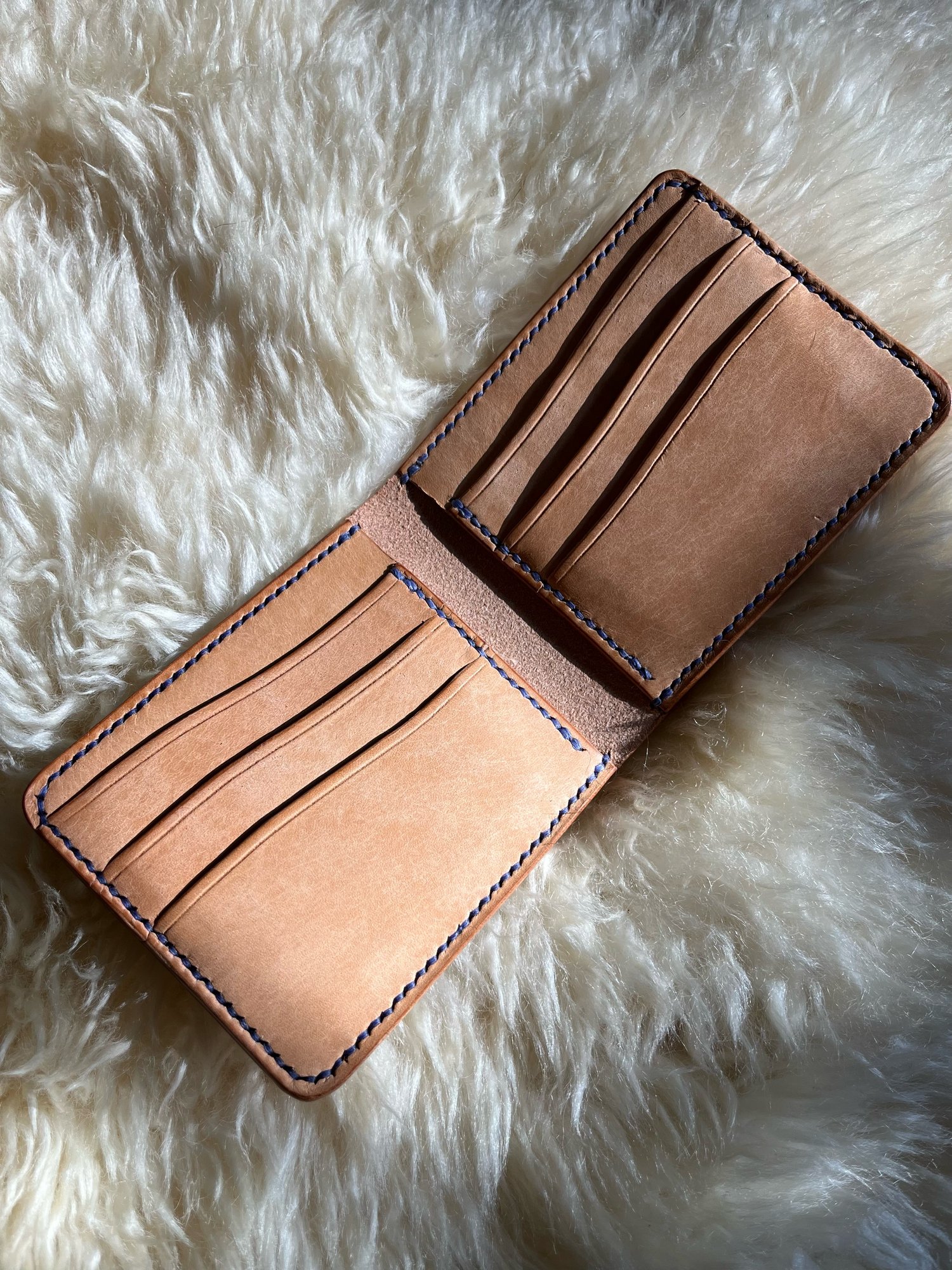 Image of Natural Pueblo 8-pocket Slim Bifold 