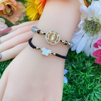 Image 2 of Clock design Virgencita bracelet set