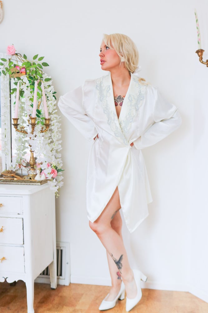 Image of Y2K Victorias Secret Silky White Cross Robe with Blue Floral lace (M/L)