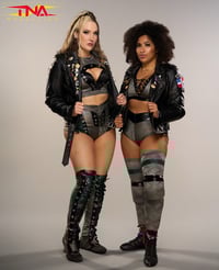 Autographed 8x10: TNA RETURN