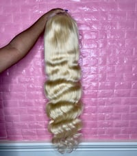 Image 6 of (32”-40”)Extendo HD Lady Wigs