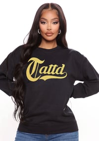 60% off!!! 24K GOLD TATTD CREWNECK SWEATER 🖤💛