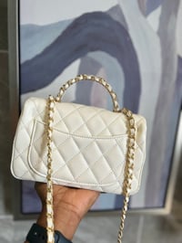 Image 6 of CC Top Handle Medium Quality