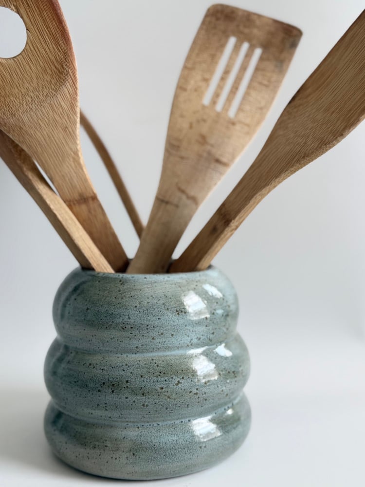 Image of Wiggle utensil holder/vase in sage 