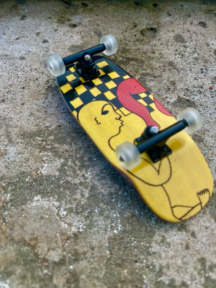 Image of vine fish complete