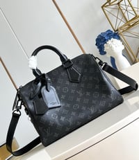 Image 2 of LV Pharrell Speedy