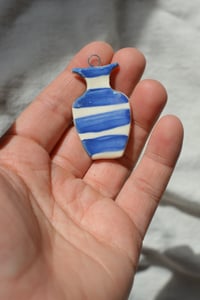 Image 6 of Vase Pendant
