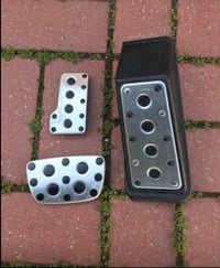 98-2005 Lexus IS300 OEM pedal Set A/T 3pcs