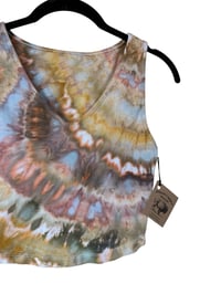 Image 4 of S Crop Fitted V Tank in Autumn Agate Ice Dye