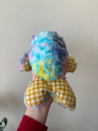 Image 3 of Party Seal