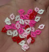 Kisses mini charms