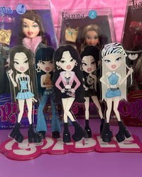 Image 2 of (g)i-dle 'queencard' bratz inspired standee (group).