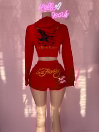 Image 2 of Hardy- set red