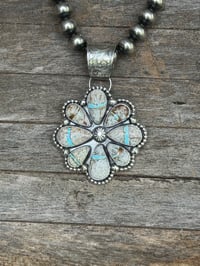 Image 1 of Royston Ribbon Full Cluster 