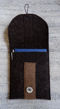 Image 3 of Harting Black and Moorit Felt Book/Kindle Sleeve - ‘Antler’