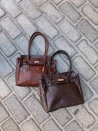 Image 1 of   Bolso Momi