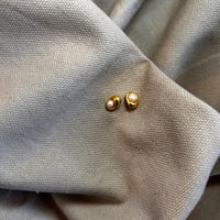 Image 4 of #16 Big Dimple with Pearl Studs ( Silver & Gold)