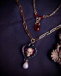 Image 4 of Pendientes | Colgante  Heart Locket Skull 
