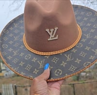 Camel w/ Brown classic Fedora Hat & Camel trim