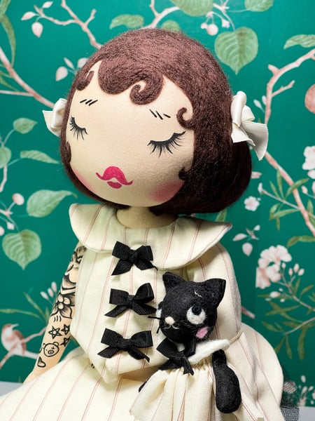 Image of TATTOO DREAMS MEDIUM ART DOLL 