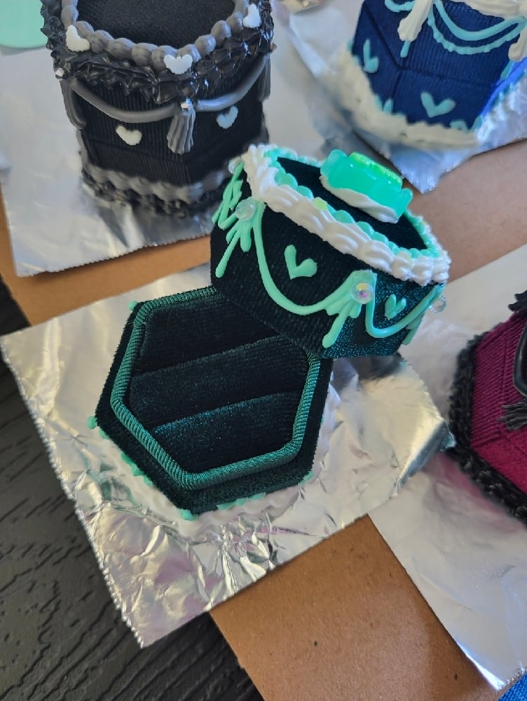 Image of Cake Ring Boxes