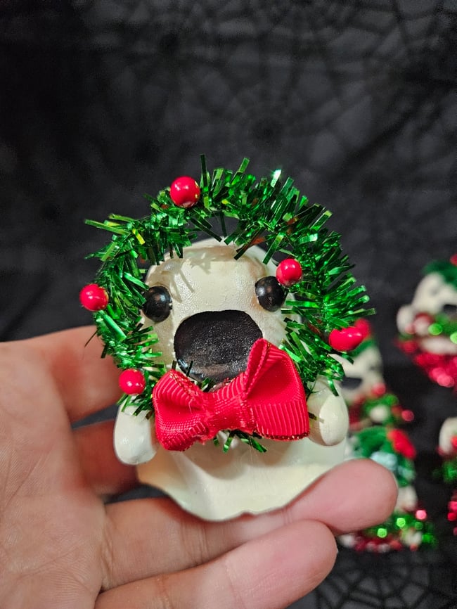Holiday Mini Ghosts