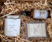 Image 2 of Christmas gift boxes