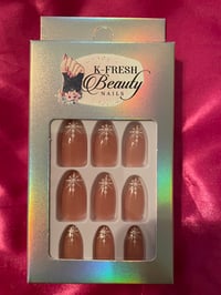 Nails - Short (Snowflake Design)