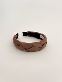 Juliette Satin Hairband / Mocha