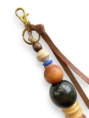 Image of BEADED BAG CHARM / KEYCHAIN #16