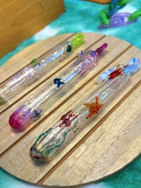 Image 5 of Ultra Fancy Hanging Whisker Bank - Ocean Inspired with Red/Orange Starfisv