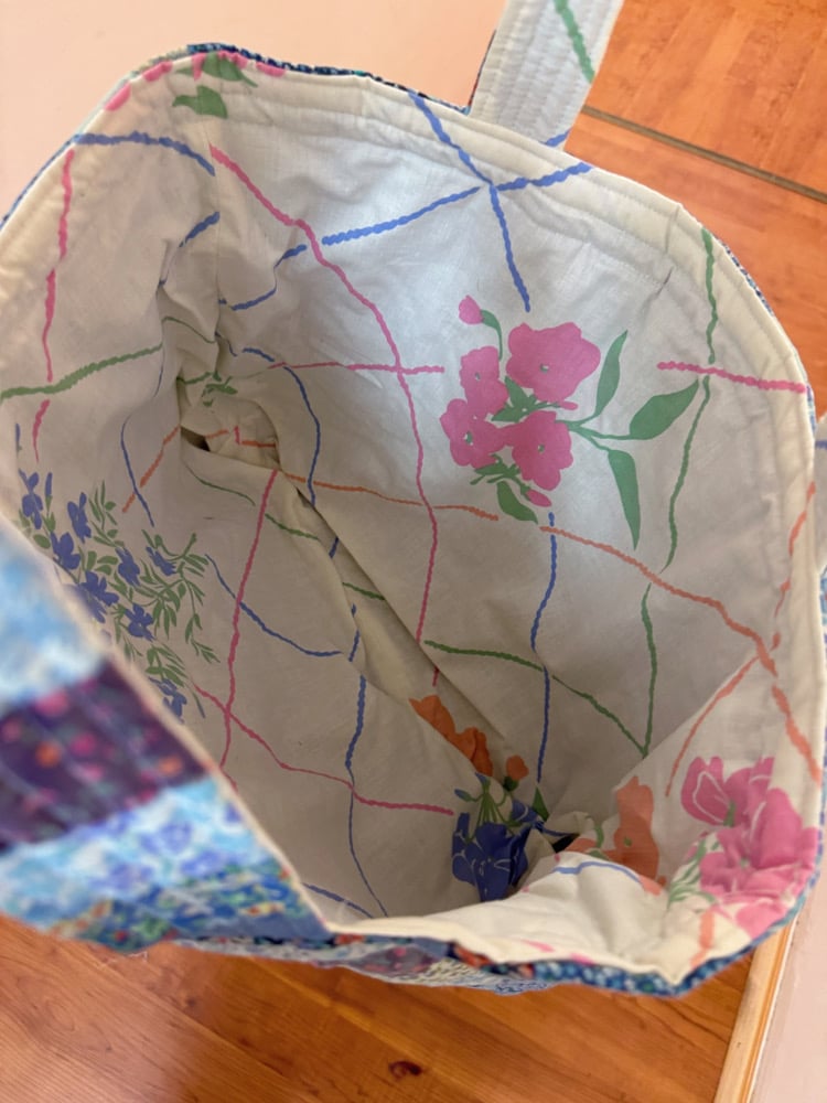 Image of Large Quilted Tote Bag — Blue Log Cabin