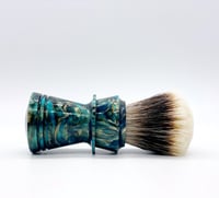 Image 1 of Coral Oscuro